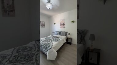 Imagine walking in and your bed is happy to see you💡Furnished Florida Home for Sale #moveinready